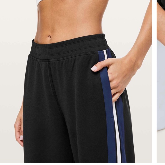 LuluLemon Cover Your Tracks Pant *31" Black Size 10 - Picture 4 of 9